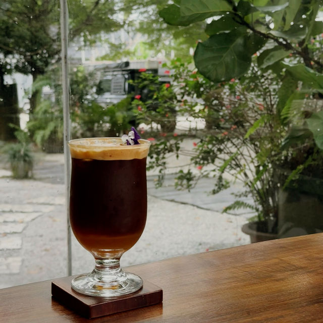 Moonlit Charm at Lune24 Cafe