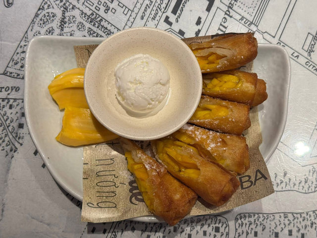Aunt Mai Canteen 