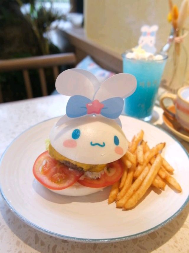 超可愛打卡玉桂狗餐點