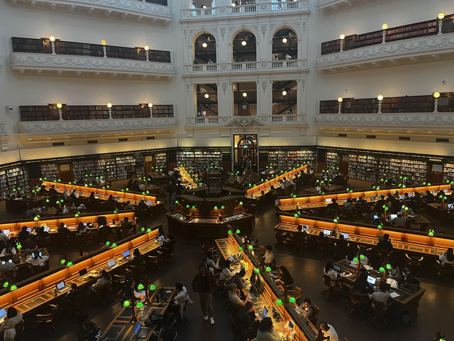 Explore one of the world’s top ranked libraries in Melbourne 