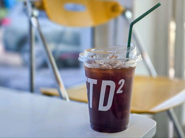 คาเฟ่กาแฟสเปเชียลตี้กลิ่นอายเรโทร Rocket D² Cafe 