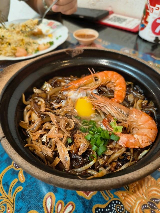 Sizzling Comfort – Claypot Lou Shu Fun at Loong Fong