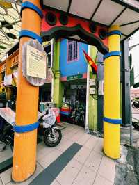 Time Travel on Foot – A Heritage Stroll Through Kuching Old Town!
