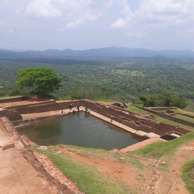 Sigiriya lion rock