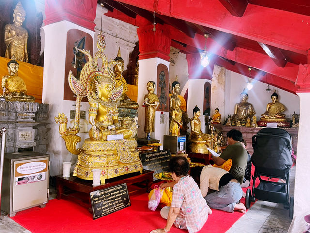 เจดีย์ยอดทองคำ วัดพระมหาธาตุวรมหาวิหาร