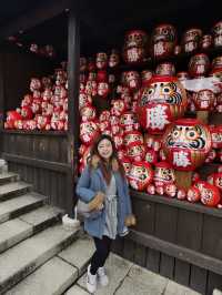 滿佈可愛達摩的勝尾寺