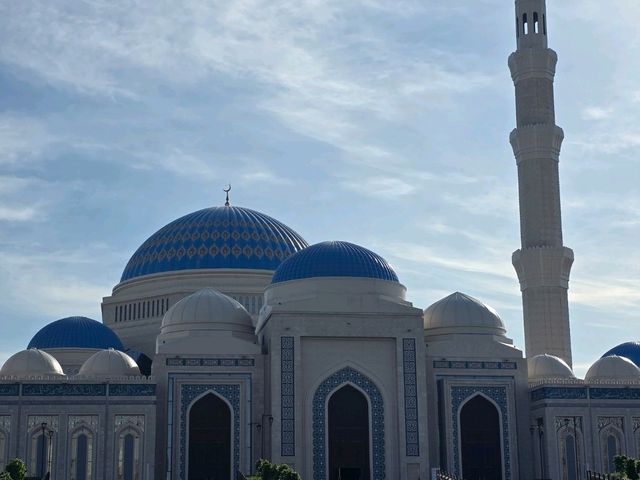 สำรวจสถาปัตยกรรมและธรรมชาติ 2 เมือง Almaty-Astana