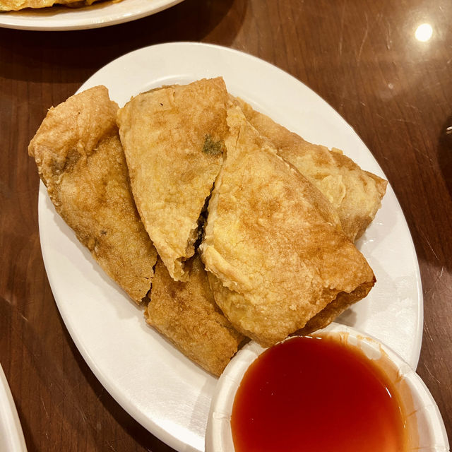 端午不只包粽子！來光復樓享受炸得酥脆的深坑風味