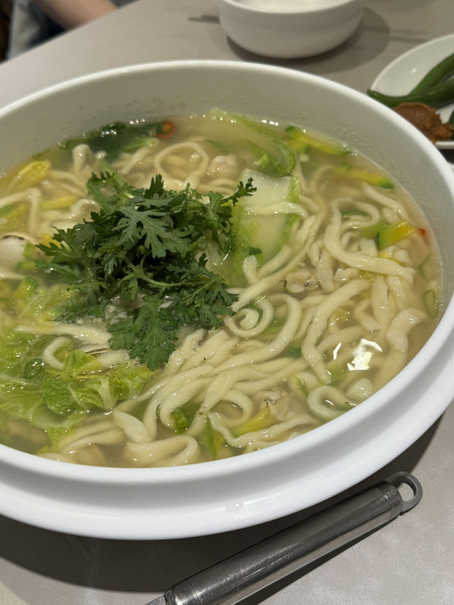 〖 ソウル・聖水〗 一度食べたら必ずまた来たくなる！絶品カルグクス＆海鮮チヂミ✨