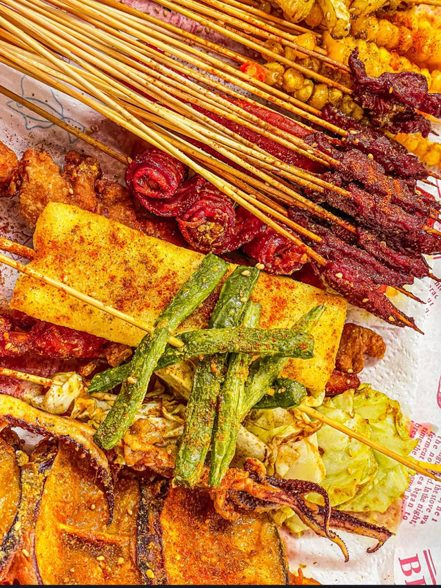 Delicious & Budget-Friendly!🔥 Chengdu-Style Skewers in Guangzhou — Only ¥20 Per Person!