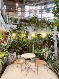 Shibuya Fureai Botanical Center