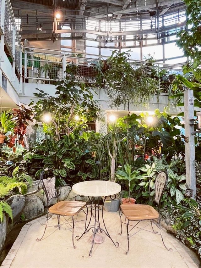 Shibuya Fureai Botanical Center