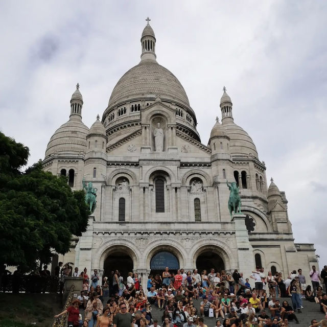 🎨✨ Montmartre Summer Guide: Bohemian Charm & Sunset Magic in Paris 