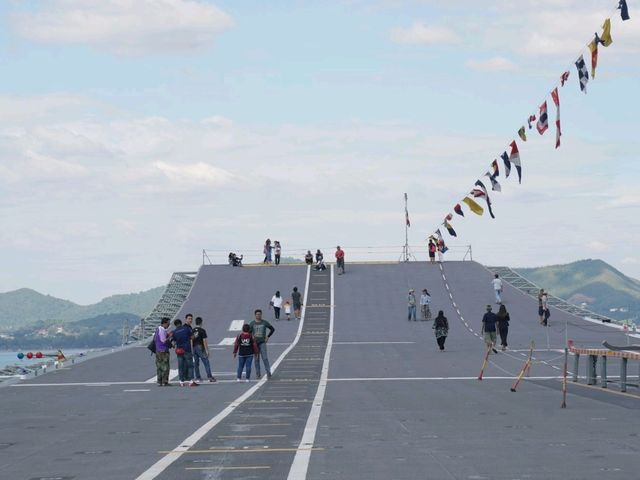 🛳️ เรือหลวงจักรีนฤเบศร เที่ยวสัตหีบ ชลบุรี