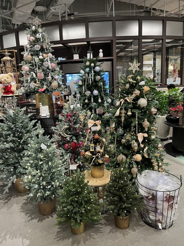 The Hyundai Seoul - Magical indoor Christmas extravaganza