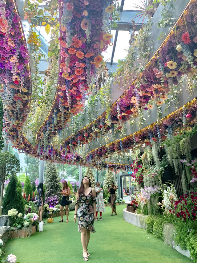 Discover the Magic of Singapore’s Floral Fantasy at Gardens by the Bay 