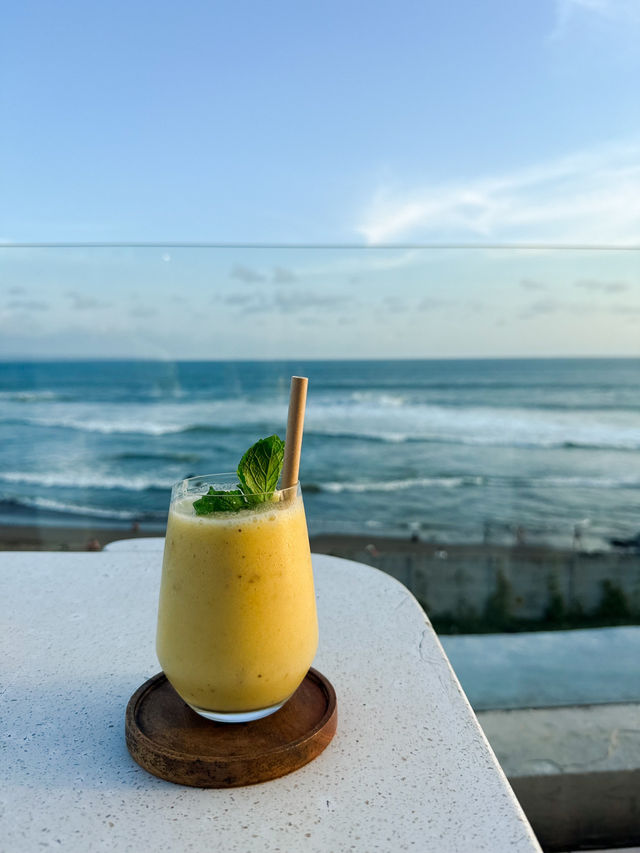 バリ島で一番美味しかった魚料理🇮🇩ロマンチックなビーチレストラン