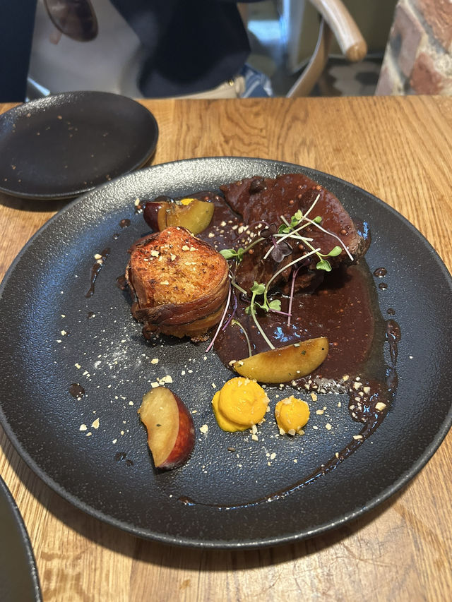🦌✨ 탈린에서 만난 가장 따뜻한 맛과 마음 Restaurant Rataskaevu 16 방문기 🇪🇪