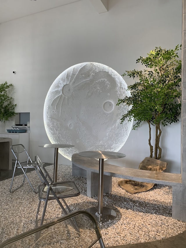 Hulu Cafe Kota Warisan, Matcha Magic in a Minimalist Haven