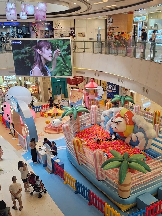 全港首個乖巧寶寶充氣樂園!大玩充氣彈床、波波池、周末限定盛夏泡泡 全港首個乖巧寶寶充氣樂園!大玩充氣彈床、波波池、周末限定盛夏泡泡