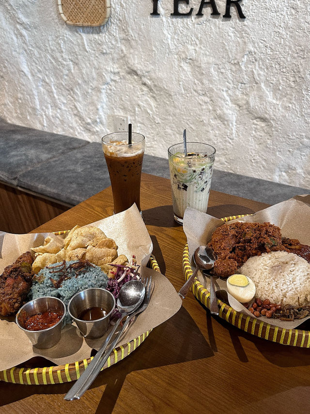 🍛 100 Years Nasi Lemak – Rooftop Heritage Flavours in Bukit Bintang