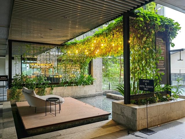 Kloe Hotel