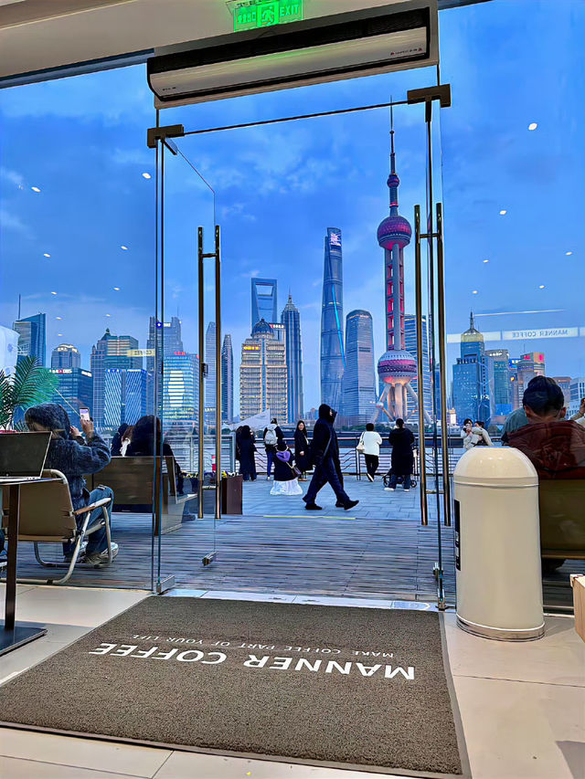 Chill city walk in Shanghai China 🇨🇳✨