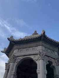 🏝️ A Glimpse into Immortal Realms: Fanghu Shengjing at Summer Palace☯