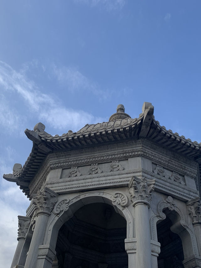 🏝️ A Glimpse into Immortal Realms: Fanghu Shengjing at Summer Palace☯