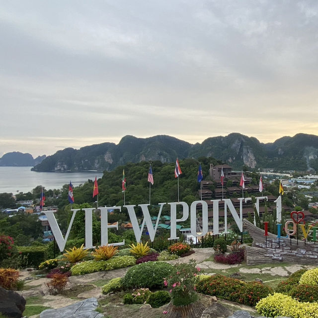 เกาะพีพี…สวรรค์กลางทะเลกระบี่ 🏝️