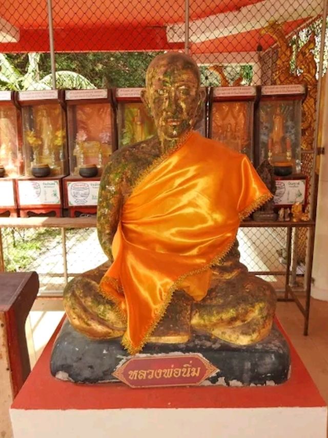 วัดถ้ำเขาพลู จังหวัดชุมพร