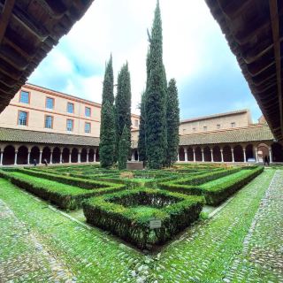 Menjelajahi Keindahan Couvent des Jacobins