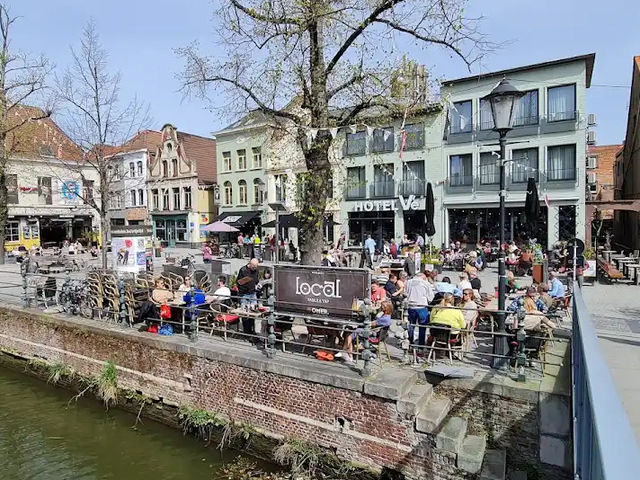 【静けさに包まれた歴史の街🏘️】メッヘレン(Mechelen) 【静けさに包まれた歴史の街🏘️】メッヘレン(Mechelen)