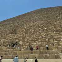 🇪🇬ギザのピラミッド群は古代エジプトの神秘！🗿🏜️✨