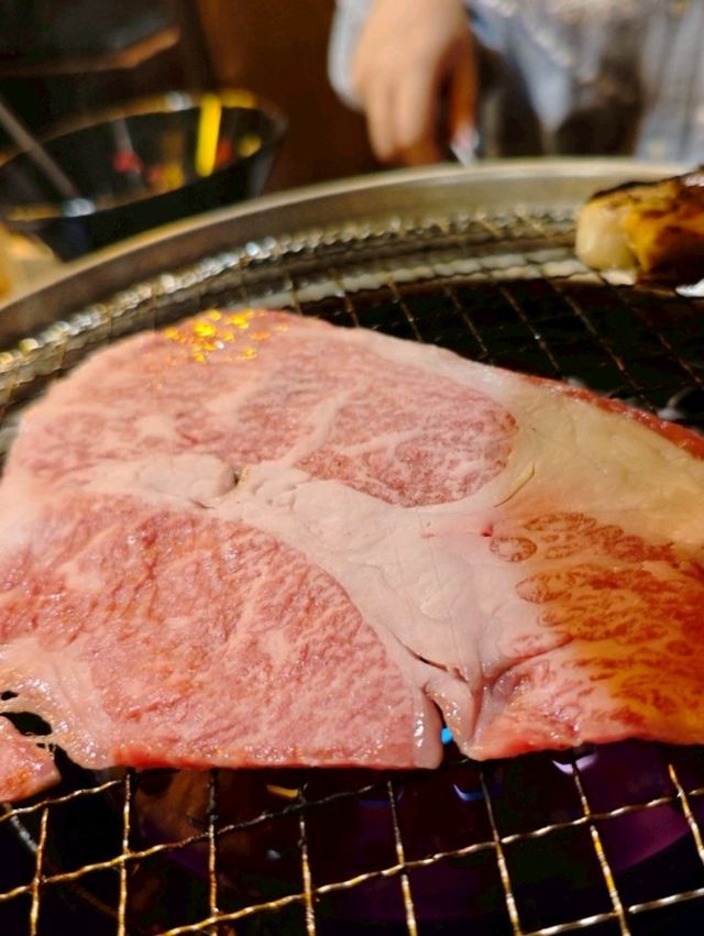เงินพันต้นๆ ก็กินบุฟเฟต์เนื้อวากิว A5 ได้ 🥩✨