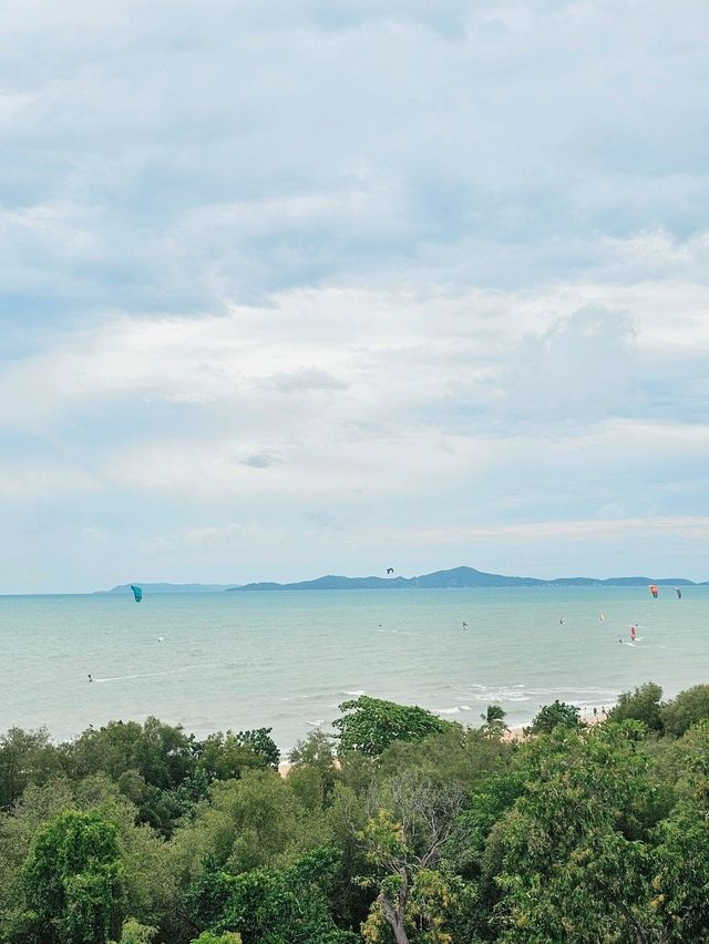 หนีความวุ่นวายไปชิลริมหาด 🏖 หนีความวุ่นวายไปชิลริมหาด 🏖