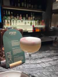 上機前嘅Fine Dining - plaza premium lounge- First