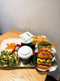 本地漢堡包品牌🍔 N+ BURGER 載譽回歸利東街🥳