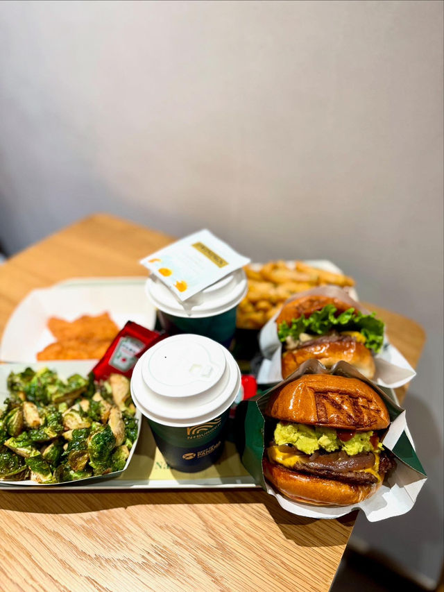 本地漢堡包品牌🍔 N+ BURGER 載譽回歸利東街🥳  本地漢堡包品牌🍔 N+ BURGER 載譽回歸利東街🥳