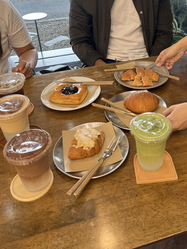 Markrio Croissant Cafe - มาร์คริโอ้ ครัวซองต์ คาเฟ่