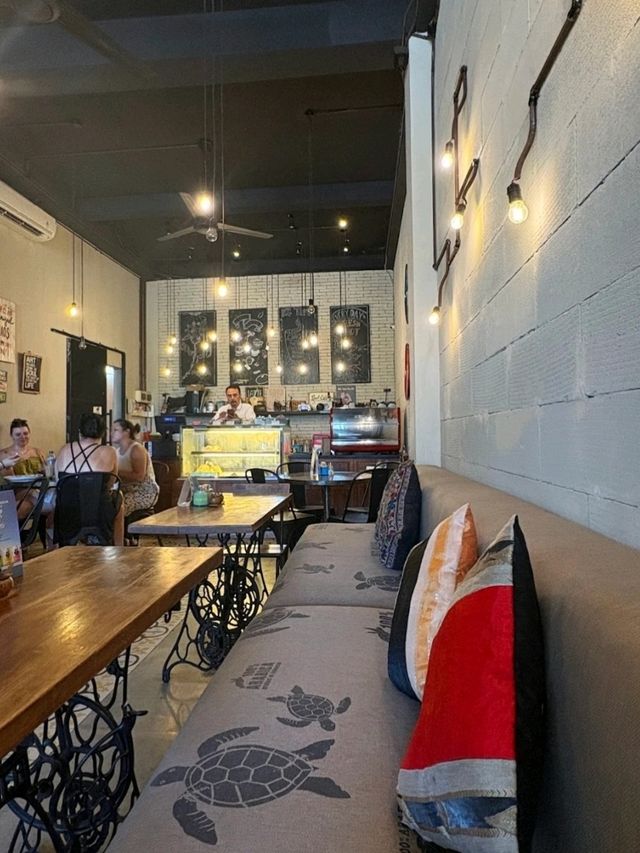 A QUAINT LITTLE CAFÉ WITH DELICIOUS RED VELVET PANCAKES.