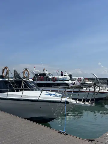 Побег на Нуса-Пенида