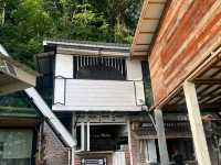 “Cenang Hill Beachfront: Cozy Beachside Glamping with Laid‑Back Charm”