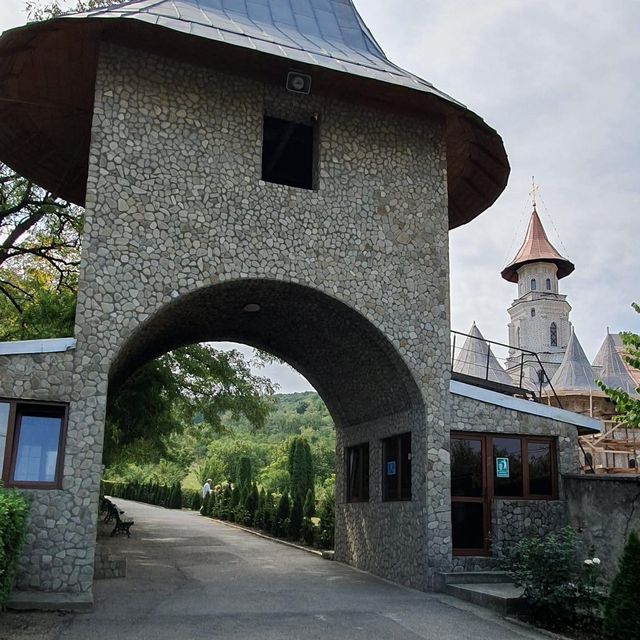 Vladiceni Monastery 🇷🇴