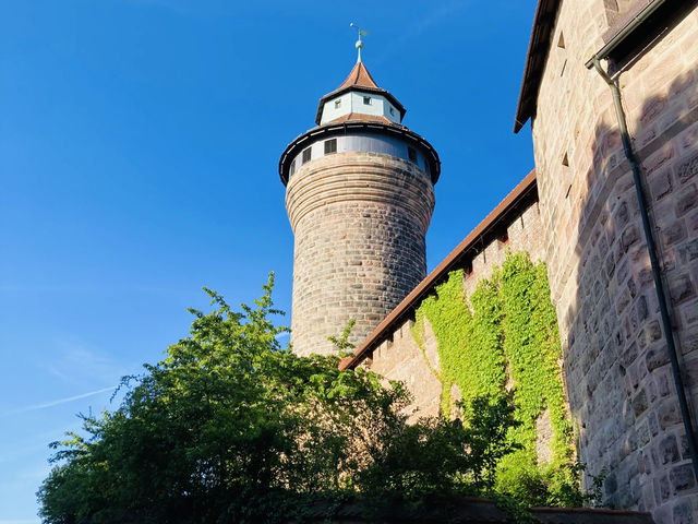 Nürnberg / 元古城のユースホステル！