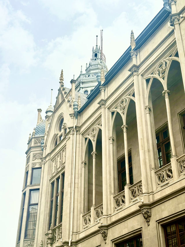 A pearl of the Caspian coast: Baku 🇦🇿 
