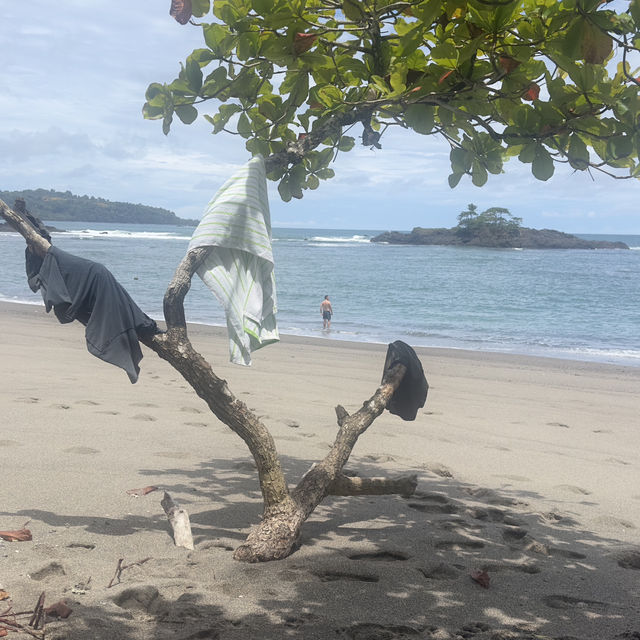 Hike to the most beautiful, secluded tropical beach in Costa Rica