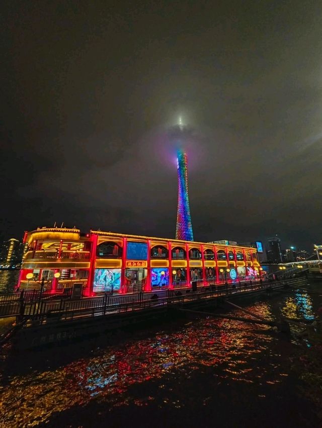 Skyline magic at Canton Tower💫