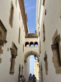 Sitges：正確開啟夏日的巴塞隆納密碼