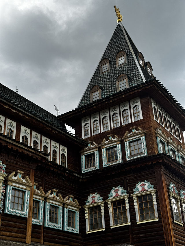 Kolomenskoye: How I Came for a Walk and Left Feeling Magic